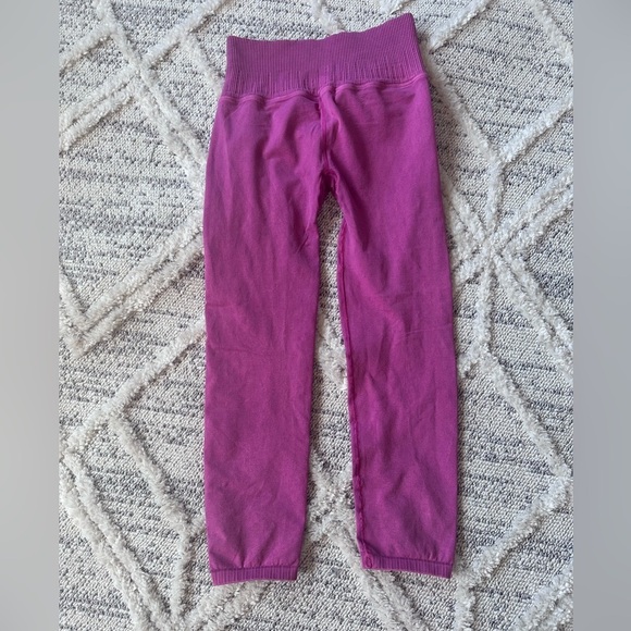 FP Movement by Free People Fuchsia Good Karma Leggings NWOT M/L - Picture 4 of 6